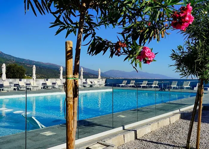 A Torra Apart Otel 4*