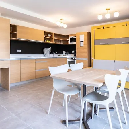 Aparthotel Résidence A Torra 4*